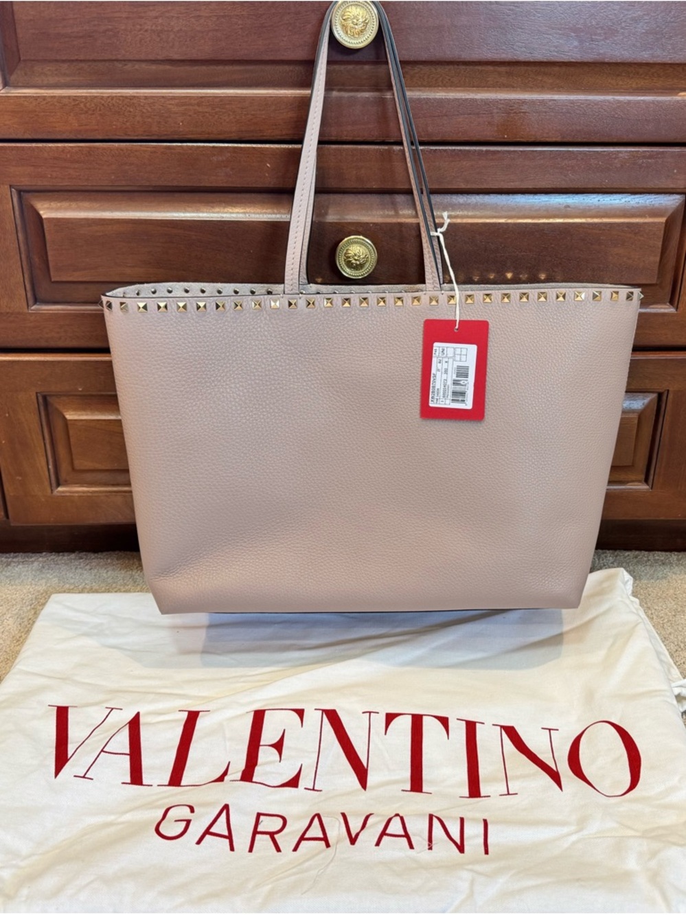 Valentino Garavani Studded Leather Tote in Blush Pink